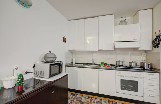 Studio Saturno 23 in the City Center - Photo 9