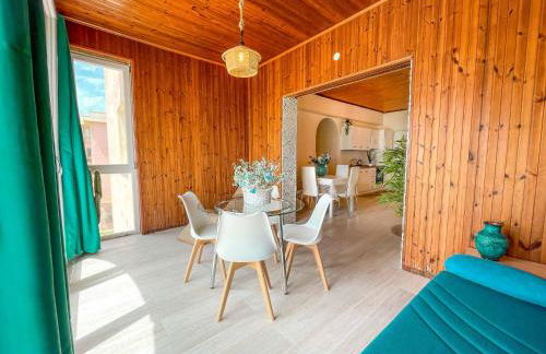 Athena Sea front Apartment, Parking & Pool - Foto 23