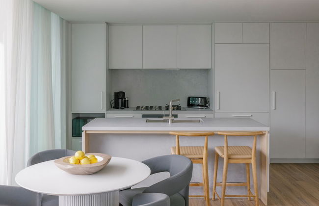 Kirra Point Holiday Apartments - Photo 16