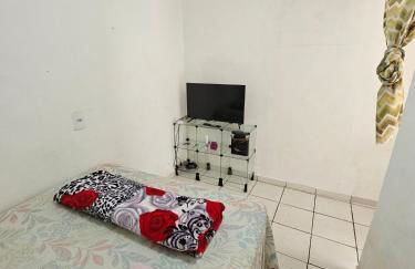 Casa Kitnet Próximo ao Aeroporto - Foto 8