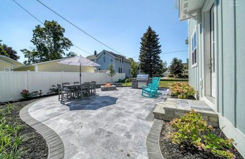 Lux Beach Home Lake Views Firepit - Foto 53