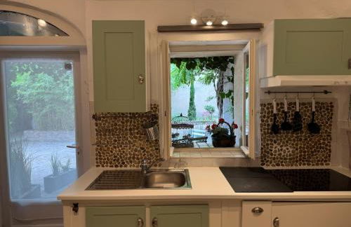 Côté Jardin - Studio voûté by PRIM0 C0NCIERGERIE - Foto 8