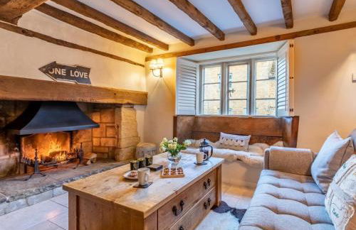 3 Bed in Cheltenham oc-49965 - Photo 3