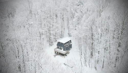 Mandy's Mountain Chalet - Photo 3