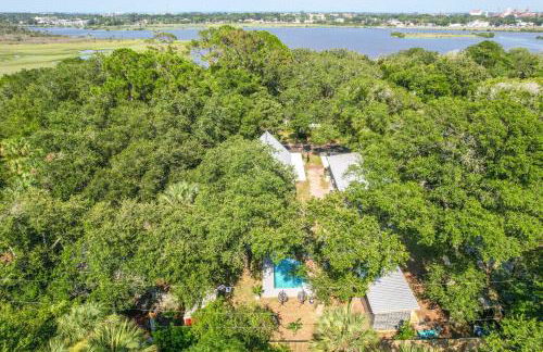 Secret Pool Cabana- Mins to Downtown and Beach - Foto 65