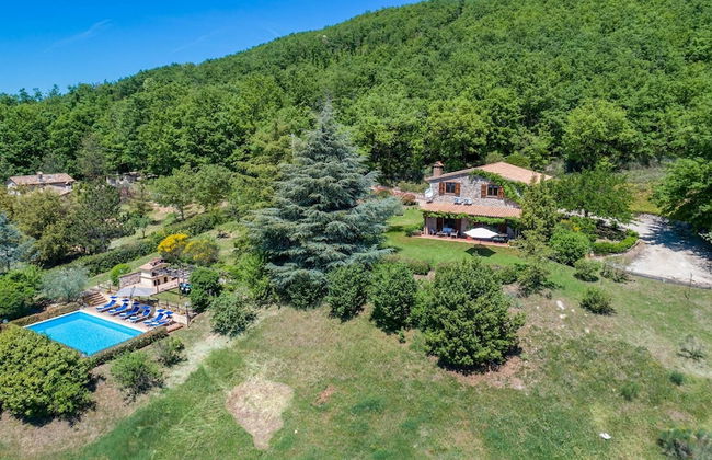 Villa Paola 6 in Gualdo Cattaneo - Photo 1