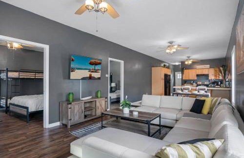 Wonderful 3 Bed 2 Bath House in Heart of YBOR City - Photo 6