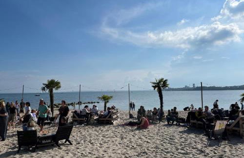 Sonnendeck / 3 Zi.-FeWo mit Meerblick in Toplage - Foto 14