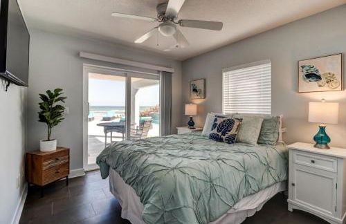 Oceanfront Pool House 7 Bedrooms 7 Bath 2 Kitchens - Foto 15