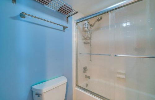 Tropical Retreat with Pool and Tennis Courts in Hudson - Foto 14