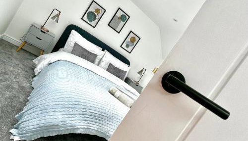 Central, Stylish - 2 Bed Property, The Stable @ Warrenfield, Free WiFi & Parking - Foto 4