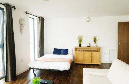 Elegant 2 Bed Flat in East London - Foto 2