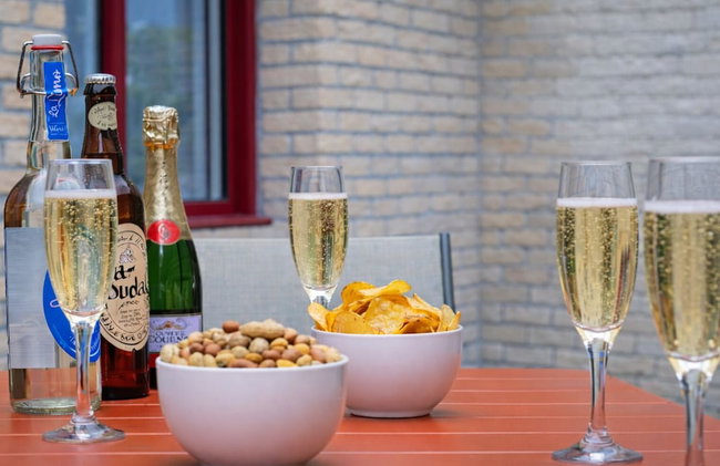 Le Moment Bien-Être - jacuzzi privatif, terrasse et parking privé gratuit au centre de Saint-Omer - Photo 68