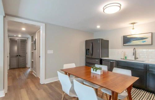 Beautiful Bungalow Historic Franklin Quadplex - Foto 15