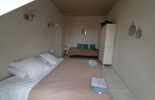 Big Townhouse In Paray Le Monial For 25 People - Foto 19