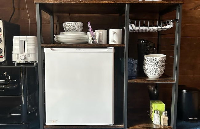 Woodland Camping pod With use of Campsite Bathroom - Photo 5