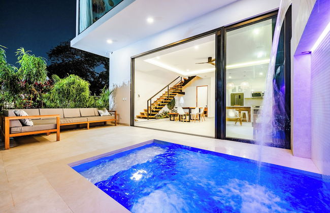 The mVillas with Exclusive Beach Club Access - Photo 28