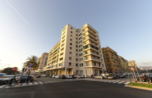 JOIVY Fronte del Mar Seaview Apartment Casaregis - Foto 49