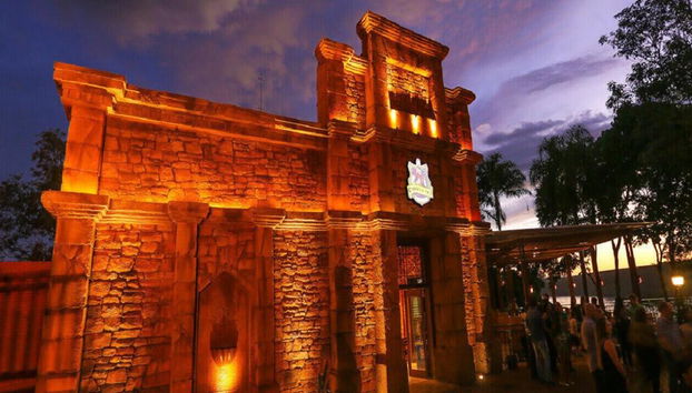 Dinner at Cabeza de Vaca Restaurant - With transport and Tickets to the 3 Borders Landmark - Photo 3