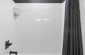 1C - Ask About 20Off - Sleeps 5 - Airport 8min - NYC 30min - Foto 3