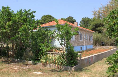 Family friendly seaside apartments Ugljan - 828 - Foto 3