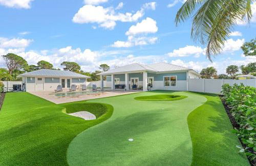 Diamond Sands Epic Mini Golf Guest House - Photo 21