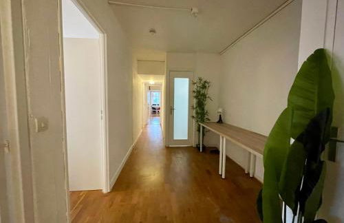 BnGo I Le Spacieux I 12 personnes, 5 chambres, 2 salle de bain, parking privé, WC séparé, Wifi - Foto 50