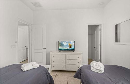 Heated Pool Lazy River Game Room 12 MI to Disney - Foto 49