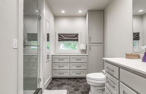 Cozy 1-Bedroom Retreat in Tulsa - Photo 18