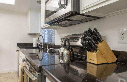 Quiet house with pool heater, patio, BBQ, citrus - Foto 13