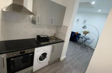 Modern 2BR Flat in London, free parking,Contractors - Foto 10