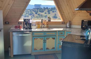 Fish Abiquiu Lake, Hike Pedernal and Ghost Ranch - Foto 11