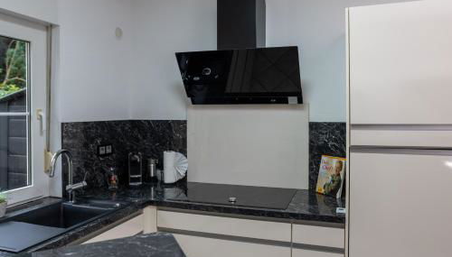 Ganzes Ferienhaus in Leipzig mit Garage und Fußbodenheizung - Foto 3