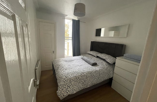 Modern 2 bed Apartment With sea Views - Foto 3