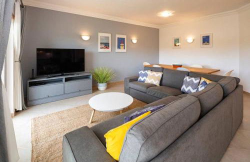 Luxury apartment with free use of pool, gym and spa - Foto 13