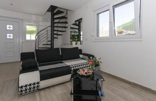 Holiday Home Rupotina with a large yard, pool and a beautiful view - Foto 30