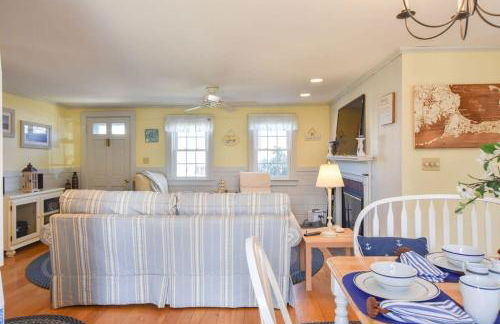 Walk 3 Mins to Private Assoc Beach - Foto 8