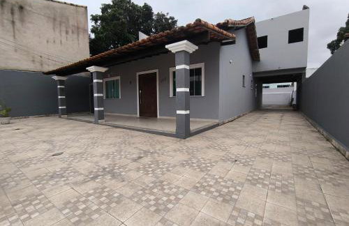 Casa inteira 3 quartos Vila Capri bairro nobre 14 pessoas e 6 carros - Foto 1