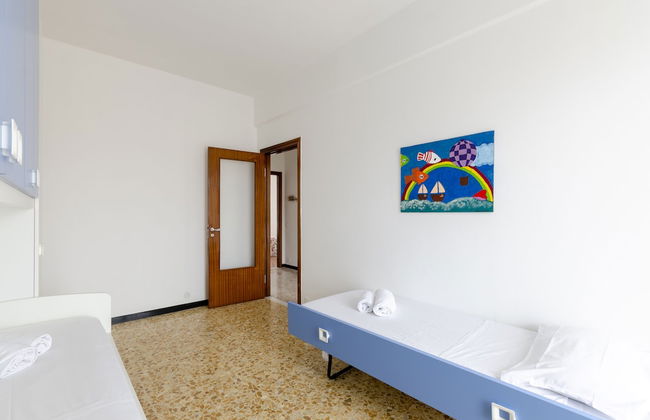 JOIVY Family Flat W/Terrace & Parking Near Beach - Foto 5