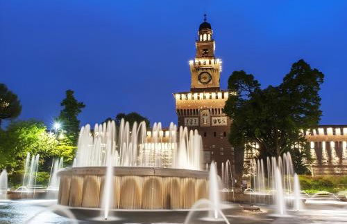 Charming Milanese Apartments - Photo 64