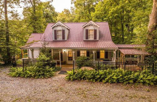 Moonshine Creek Too - Foto 25