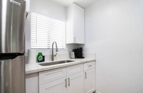 2BR Plus Bonus Room and Pool Access Near Universal Studios - Foto 2