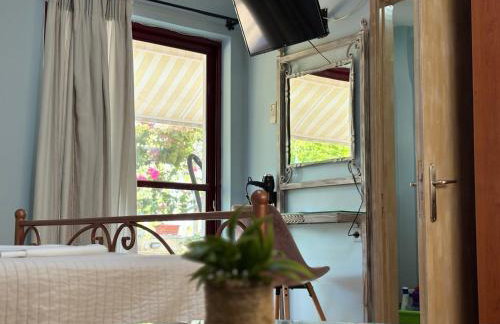 Akrotiri Rooms - Photo 10