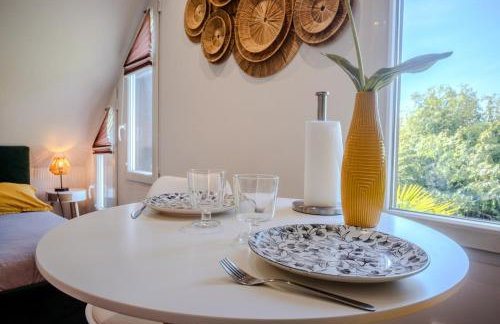 Les Cognassiers - Studio Cosy & Equipé - Parking Gratuit - Professionnels & Familles - Foto 8