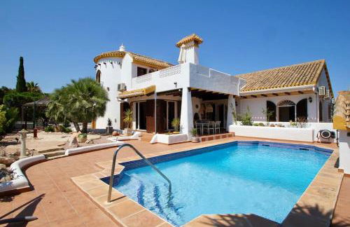 Ibiza style villa first line to golf! - Foto 4