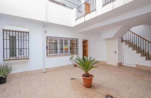 Apartment in Peñaflor with Charming Patio - Foto 25