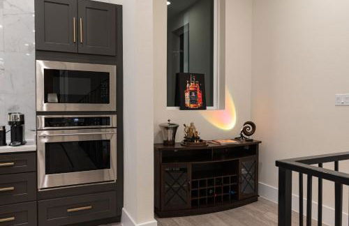 Modern Luxury, Near NRG & Downtown, Rooftop-Garage - Foto 21