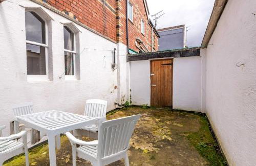 Newly Renovated Coach House by Prescott Apartments - Foto 35