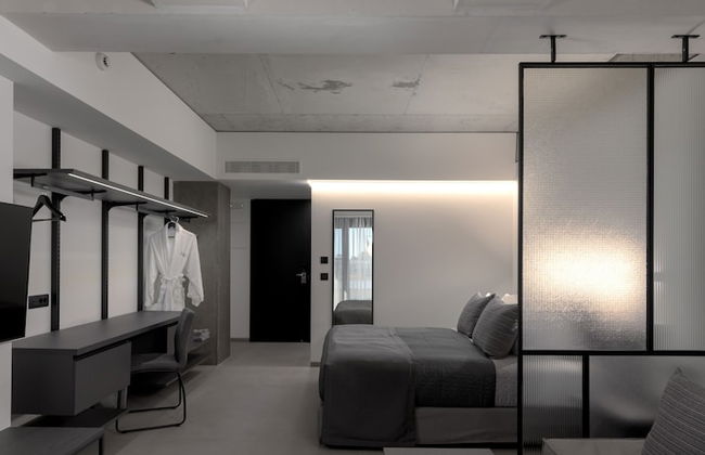 Essence Suites - Photo 35