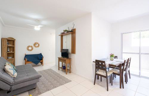 Apartamentos a 150 M DA PRAIA com SACADA, WI-FI, PISCINA, PORTARIA 24h, PLAYGROUND e vaga de GARAGEM - Foto 36